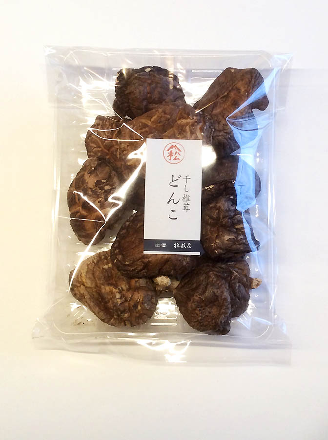 出雲産の原木 冬菇(どんこ)椎茸です